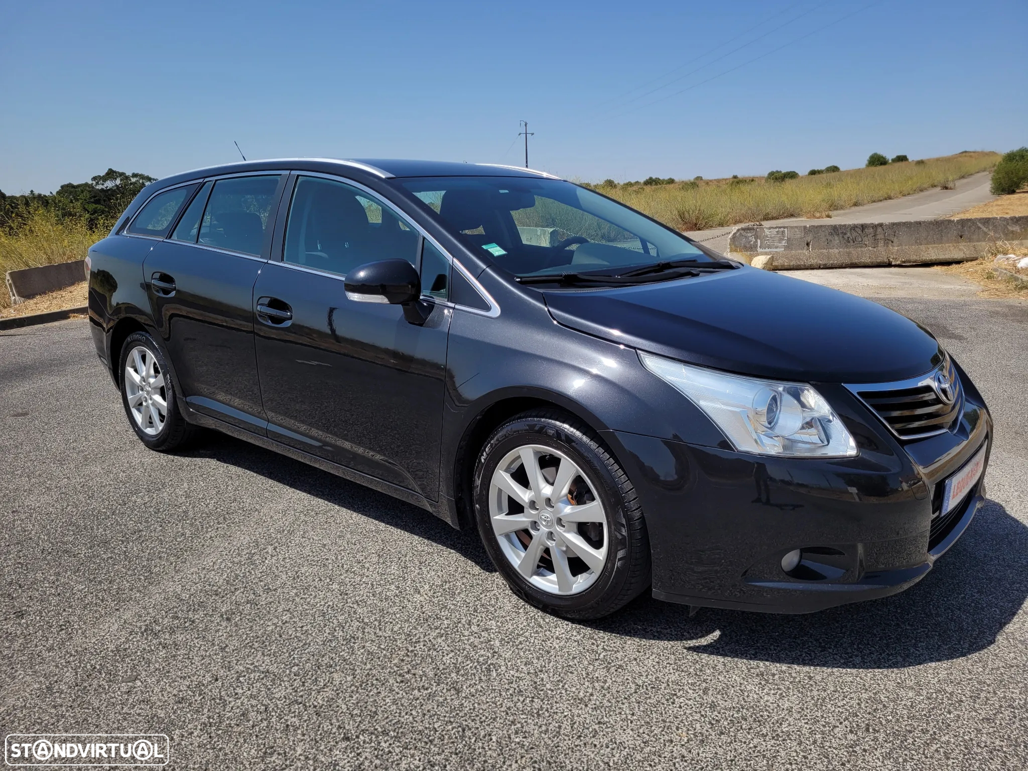 Toyota Avensis SW 2.0 D-4D - 29