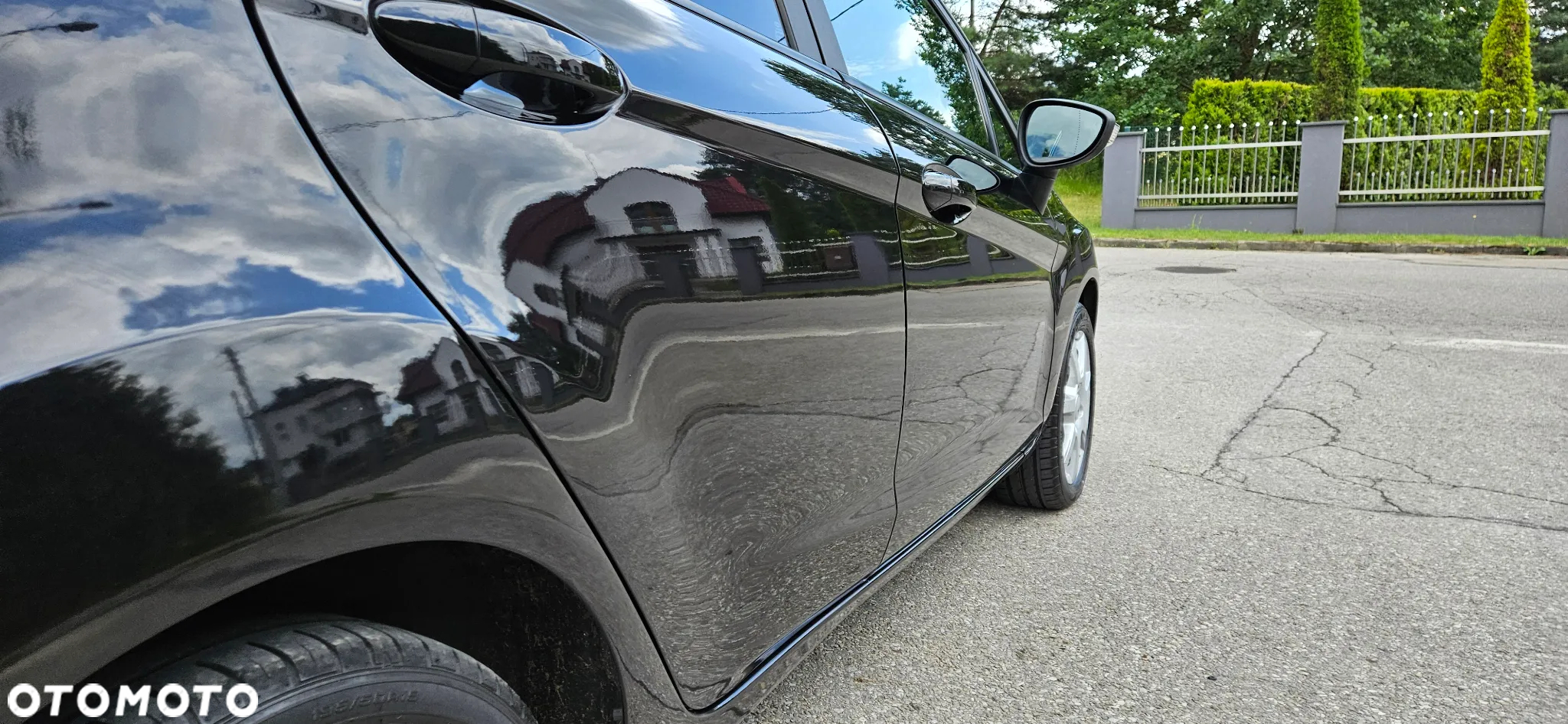 Ford Fiesta - 12