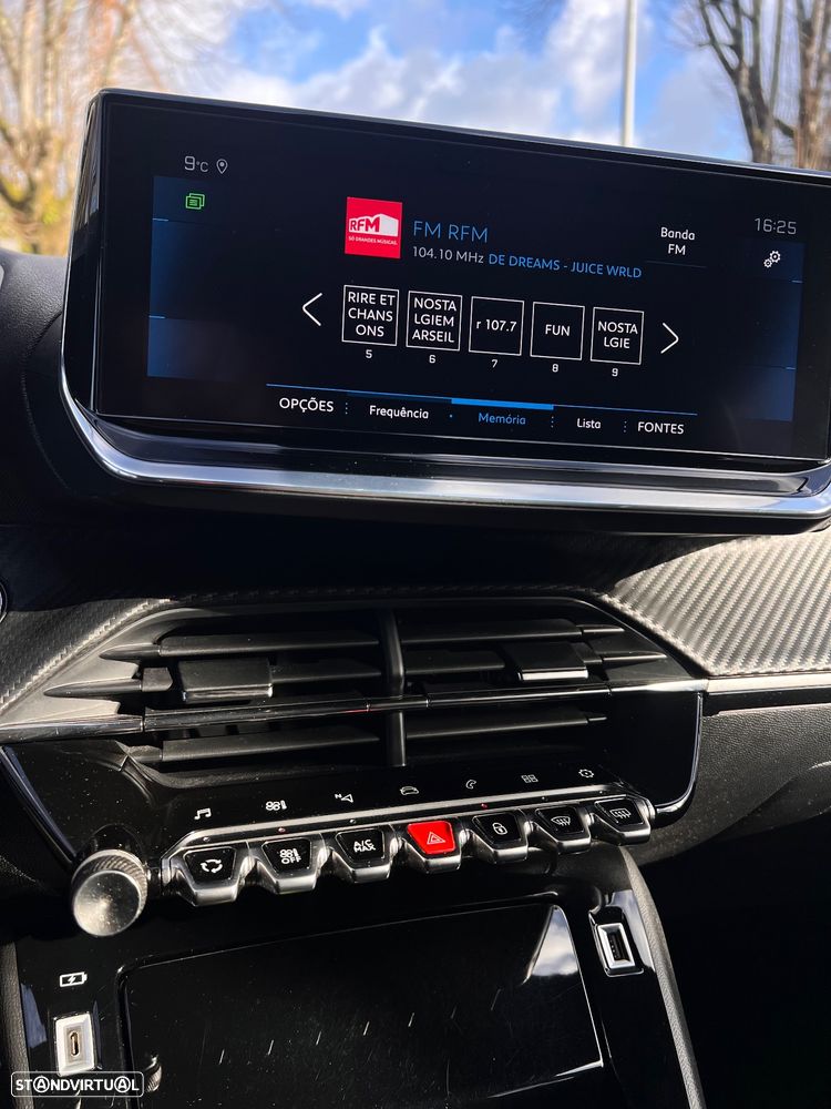 Peugeot 208 PureTech 100 GT Pack - 16