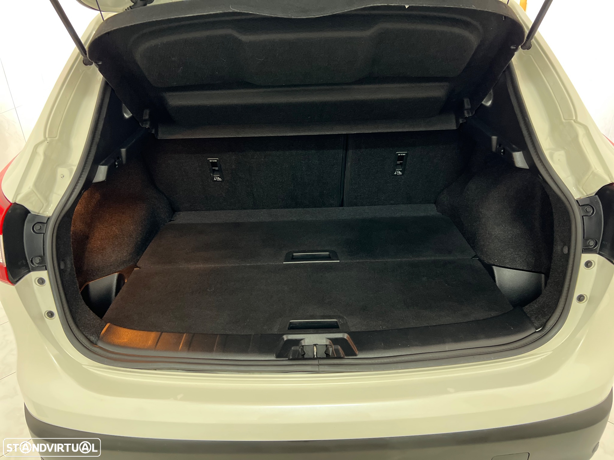 Nissan Qashqai 1.6 dCi Tekna 19 Pele Xtronic - 31