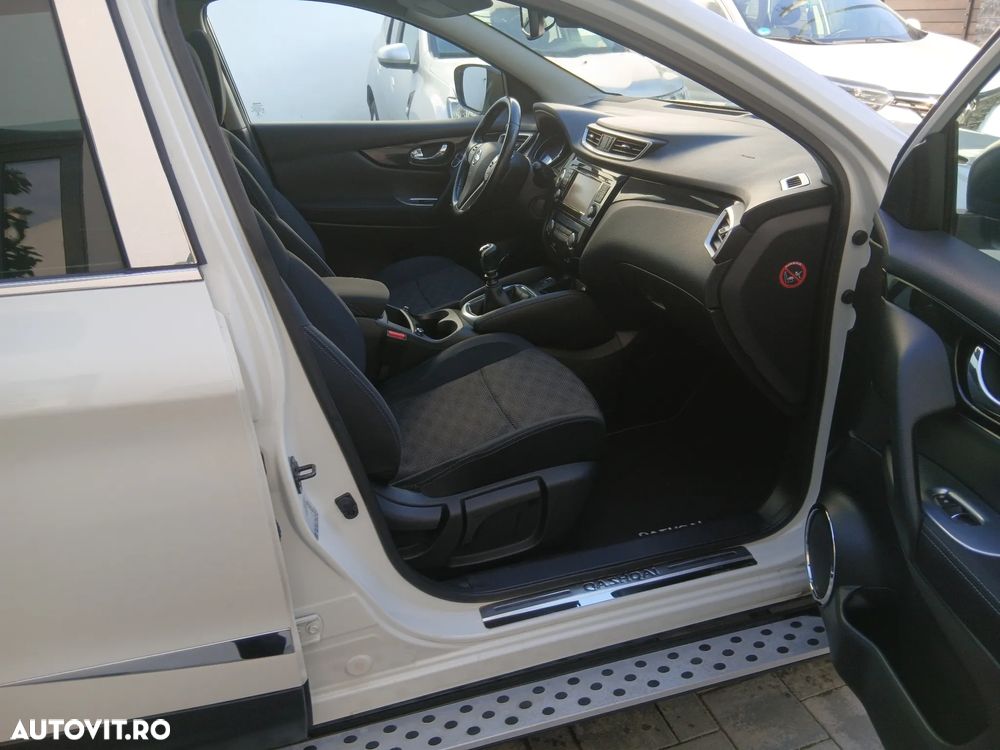 Nissan Qashqai 1.6 DIG-T 360 - 7