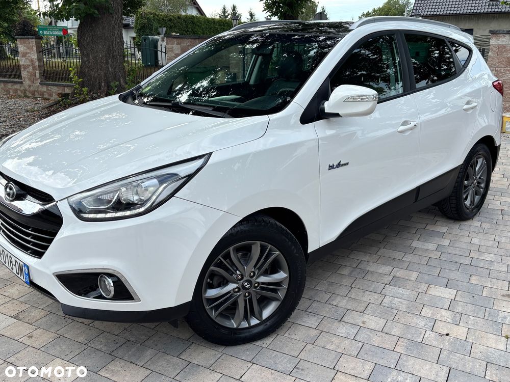 Hyundai ix35 1.7 CRDi 2WD blue Finale Gold - 2