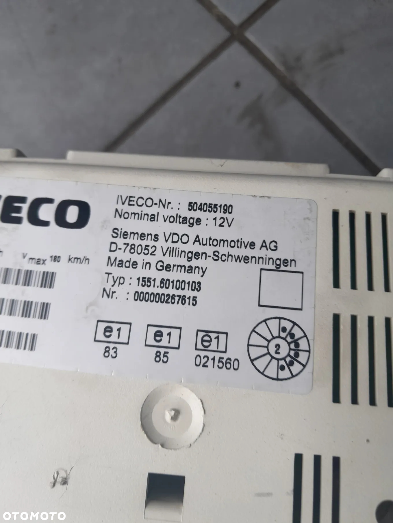 Licznik Iveco Daily 04r 504055190 - 3