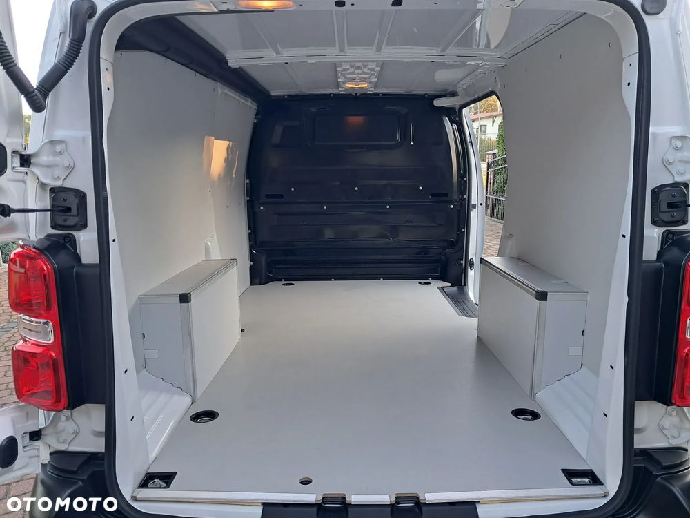 Fiat Scudo L3 / Expert / Jumpy / Vivaro / Proace / Zafira - 17