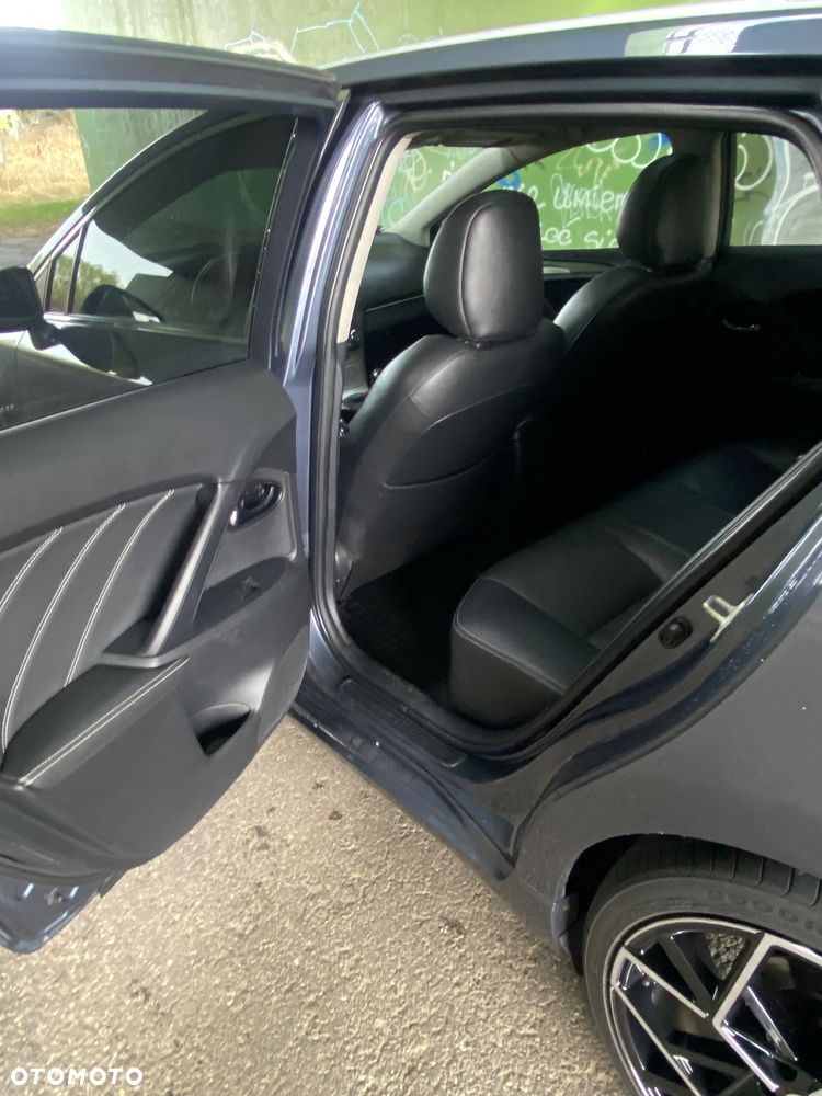 Toyota Avensis 2.0 D-4D 2010 - 4