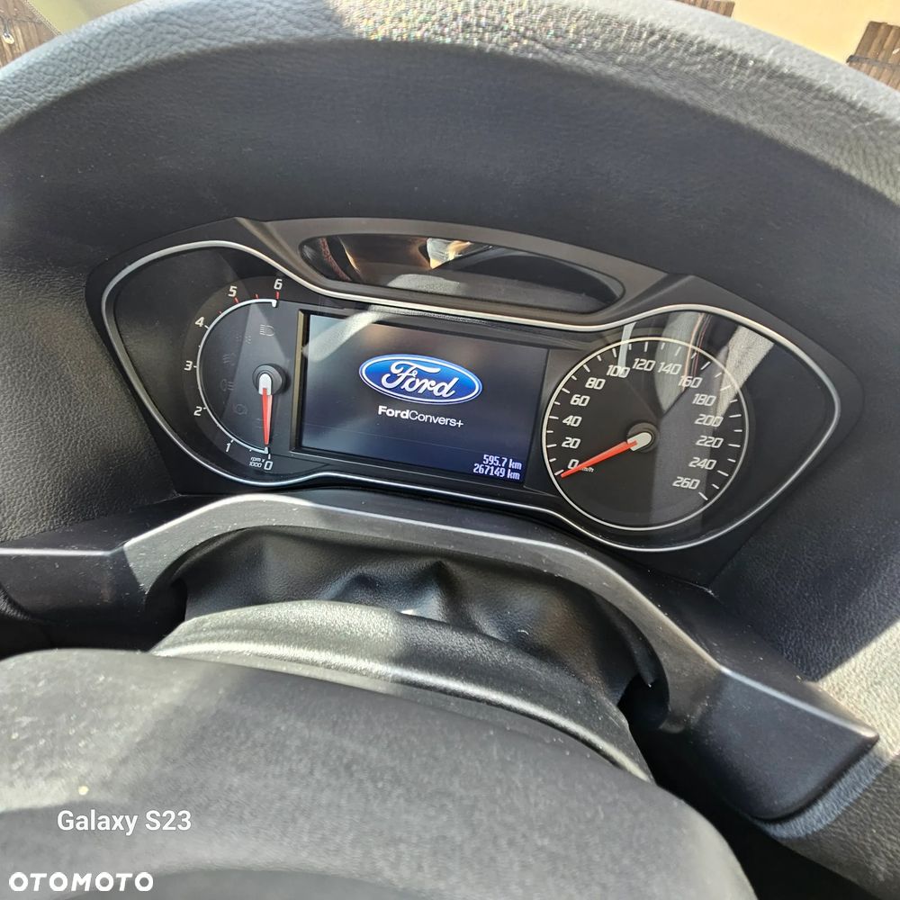 Ford S-Max 2.0 TDCi DPF Titanium - 13