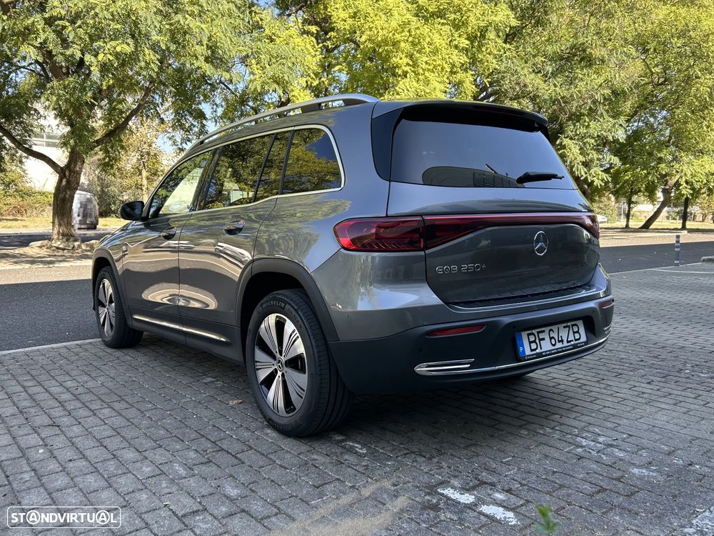 Mercedes-Benz EQB 250+ Progressive - 7