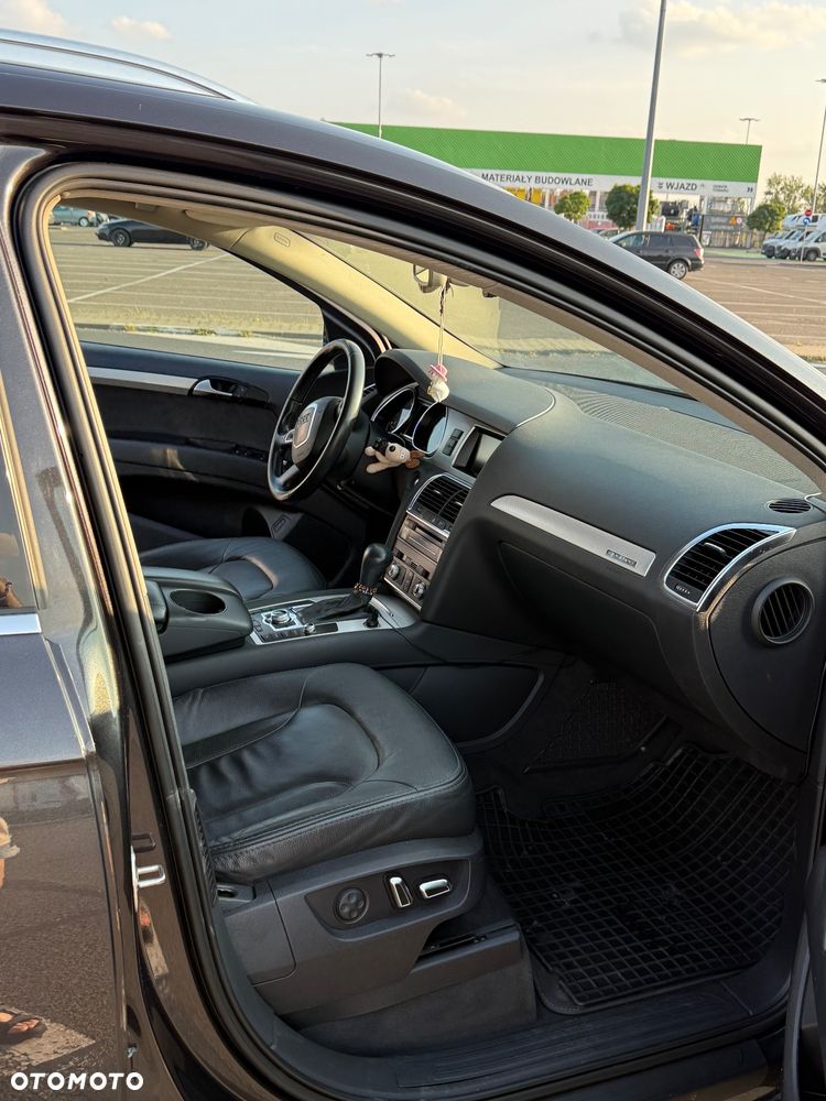 Audi Q7 3.0 TDI Quattro Tiptronic - 12