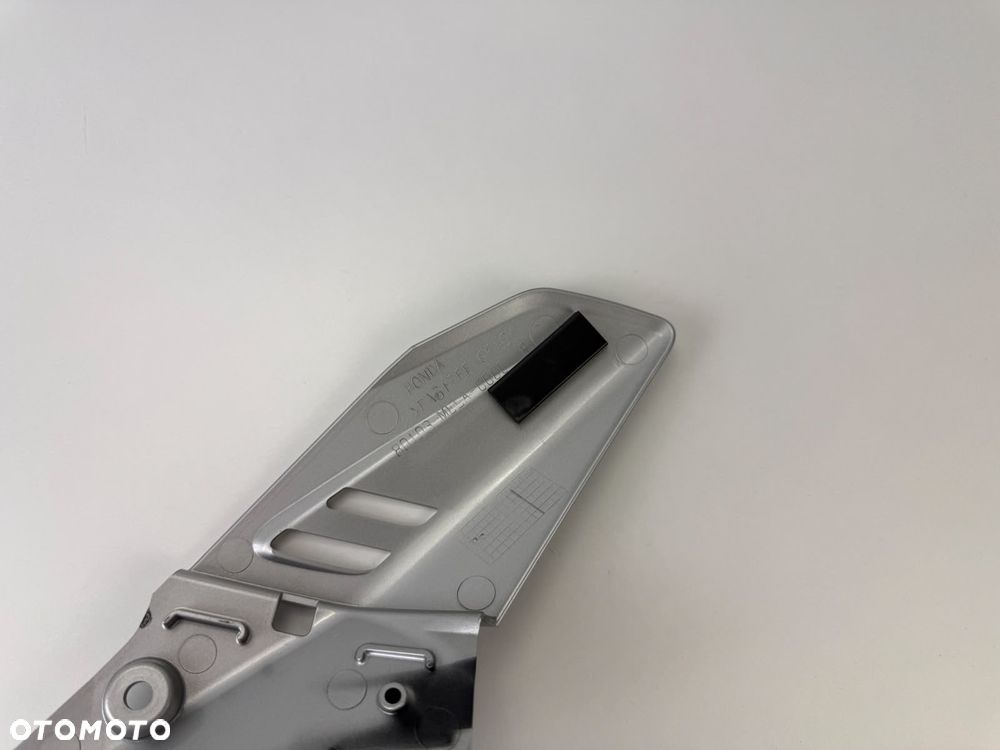 Prawa osłona tłumika Honda CBR 1000RR SC57 2004-05 - 12