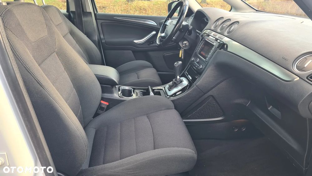 Ford S-Max 2.2 TDCi DPF Titanium - 15