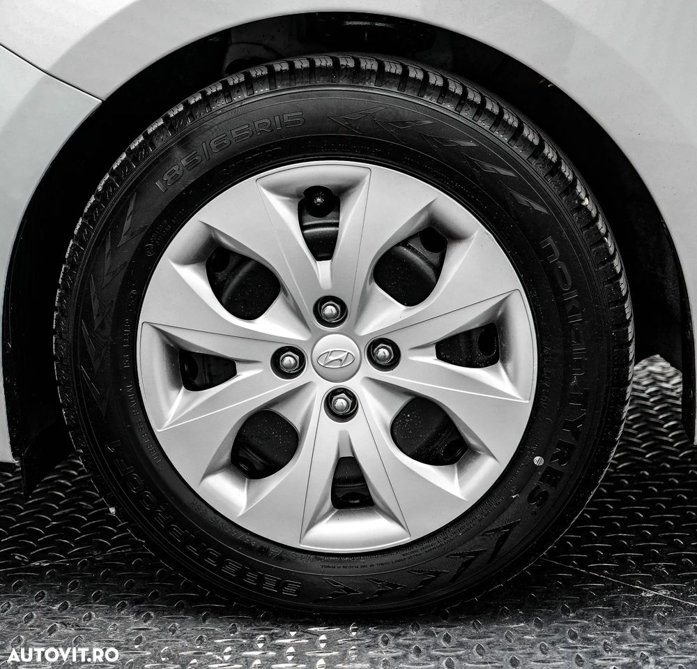 Hyundai i20 1.2 L 84CP 5DR Led Line - 24