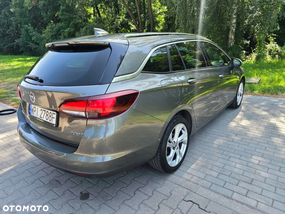 Opel Astra - 16