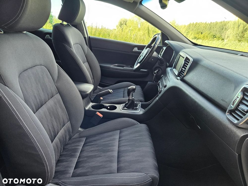 Kia Sportage 1.6 GDI L Business Line Plus 2WD - 29