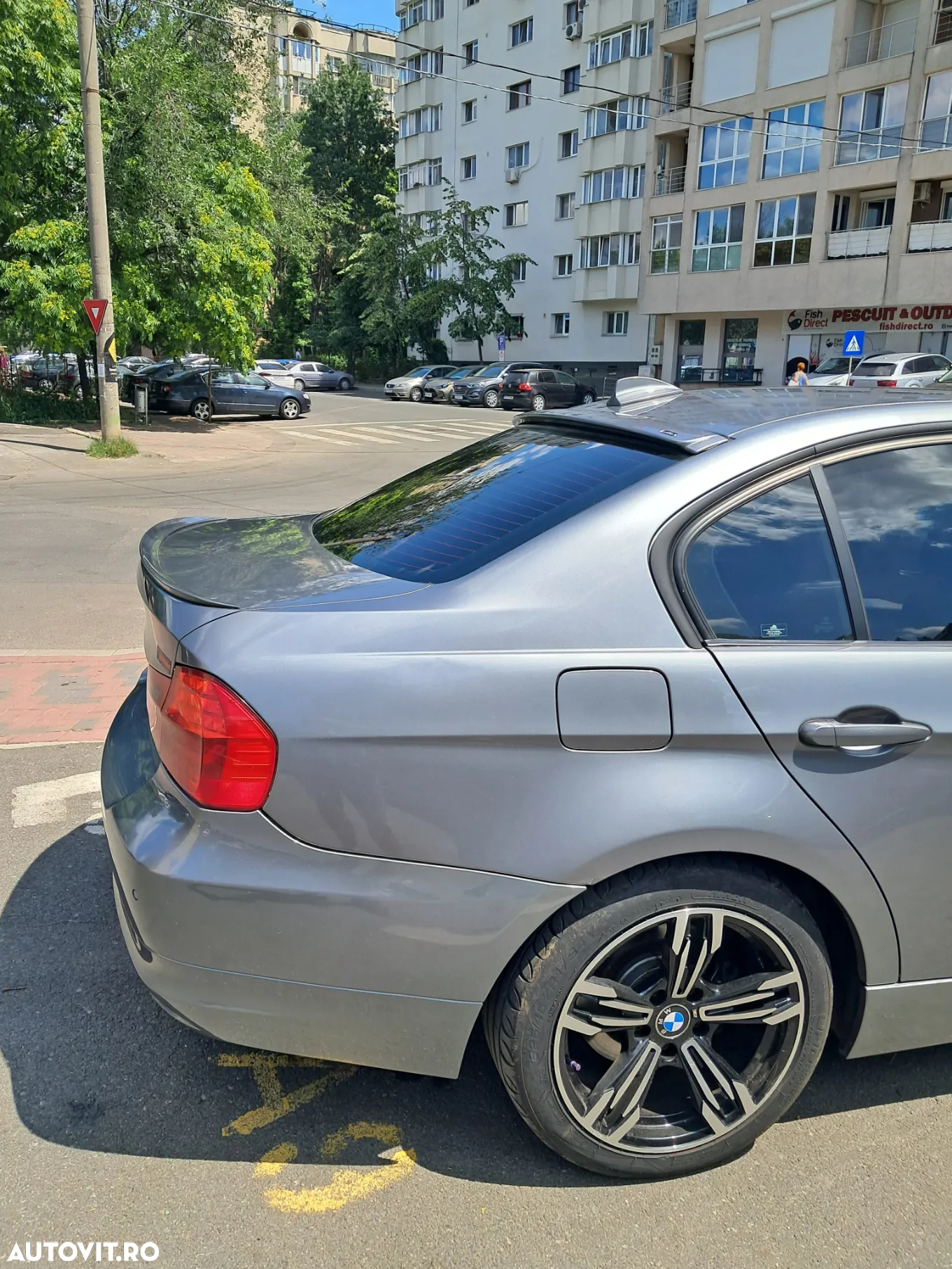 BMW Seria 3 318d - 5