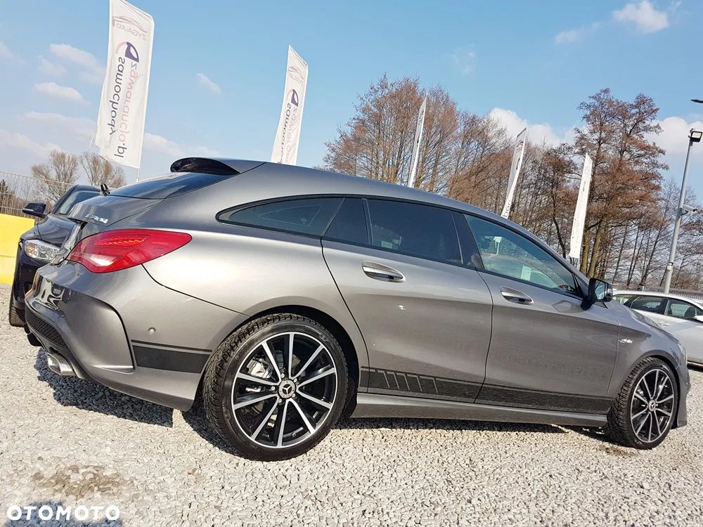 Mercedes-Benz CLA 200 7G-DCT AMG Line - 6