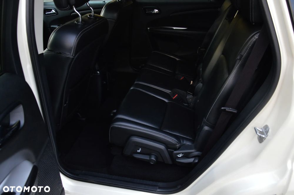 Fiat Freemont 2.0 Multijet 16V DPF Automatik Allrad Black Code - 24