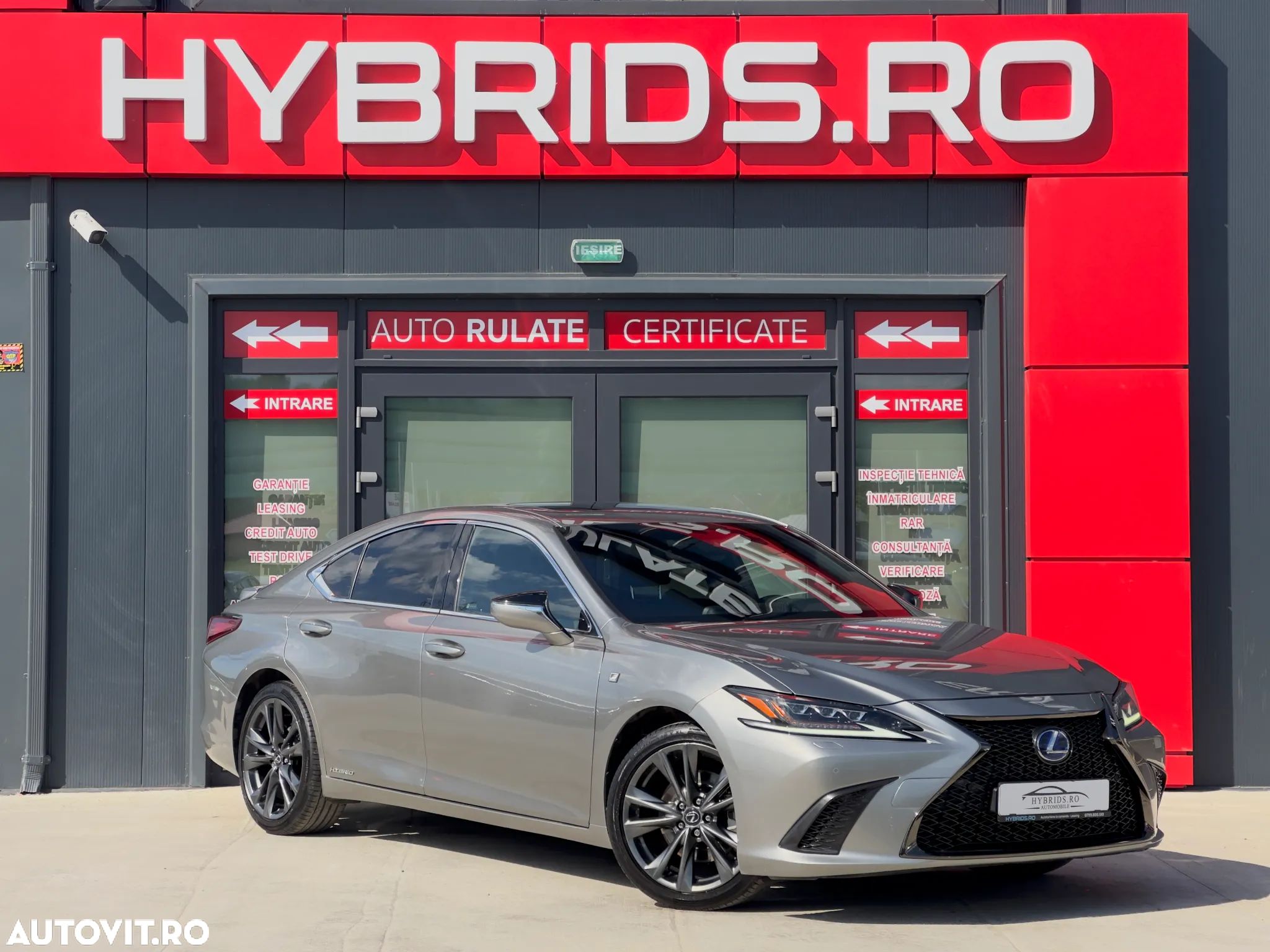 Lexus Seria ES 300h F Sport - 1