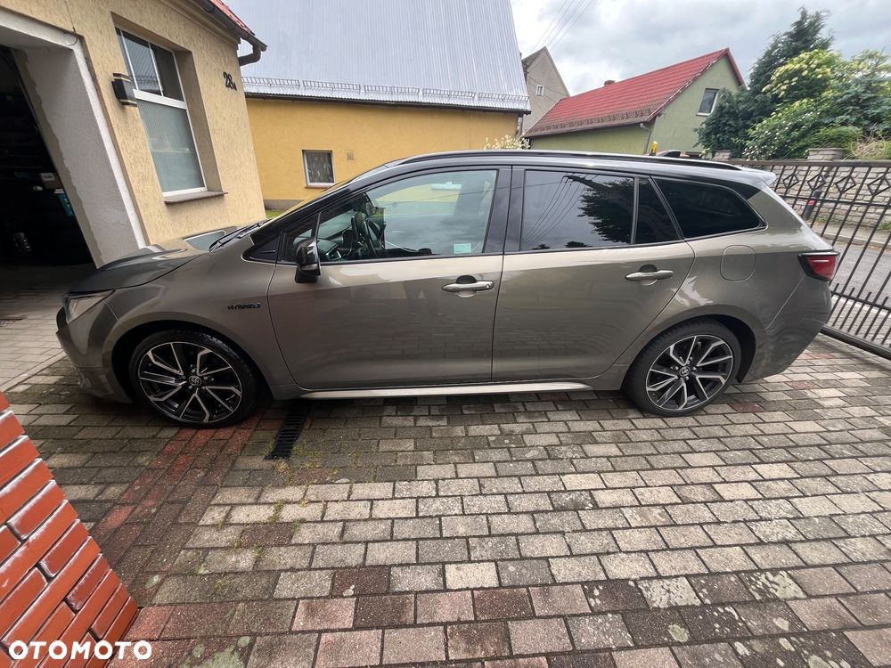 Toyota Corolla - 2