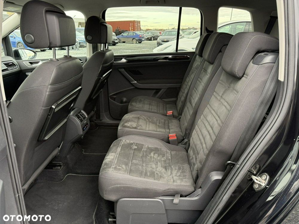 Volkswagen Touran 1.6 TDI BMT Comfortline - 12