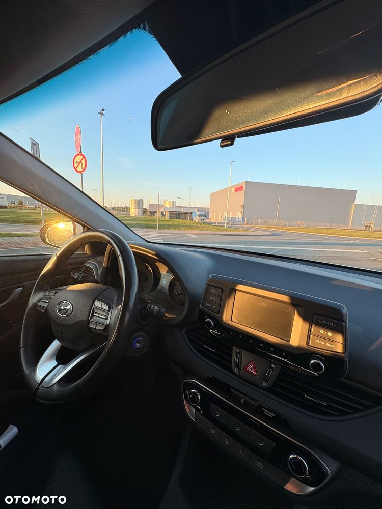 Hyundai i30 - 12