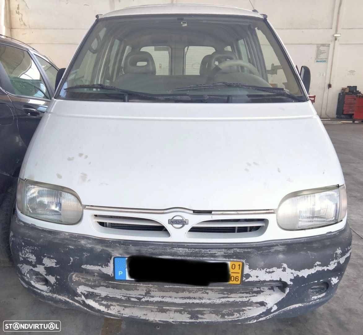 Nissan Vanette 2.3D de 2001 disponível para peças - 1