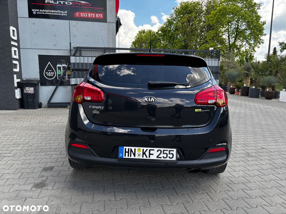 Kia Ceed - 6