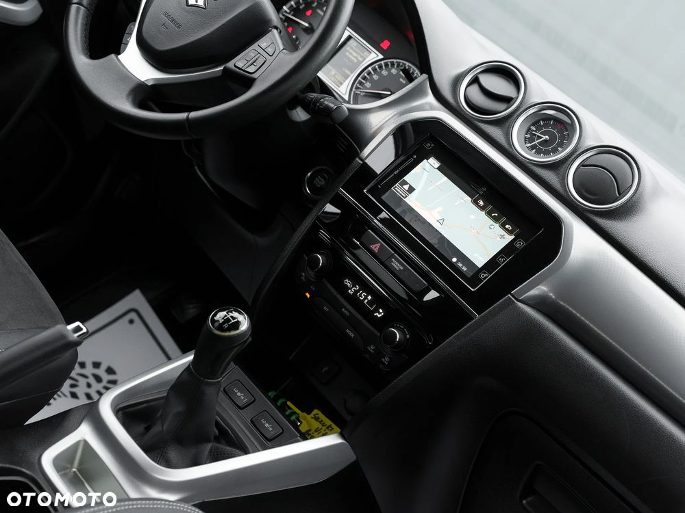 Suzuki Vitara 1.6 Premium 2WD - 21