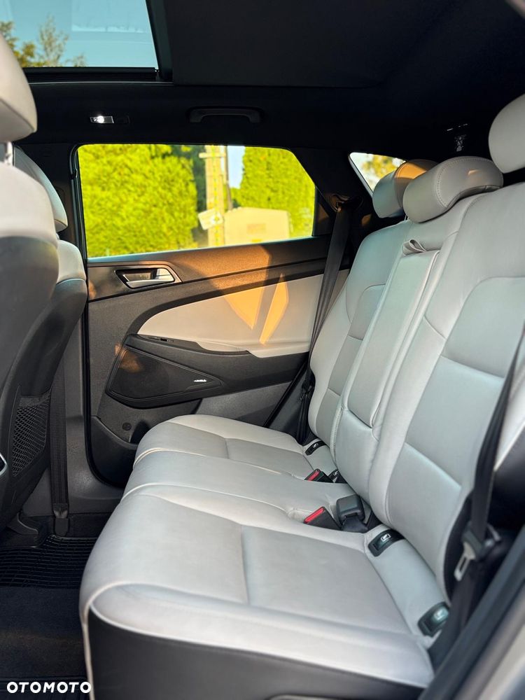 Hyundai Tucson 2.0 CRDI Premium 4WD - 9