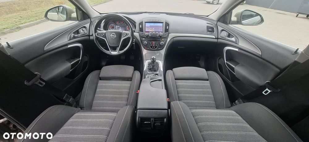 Opel Insignia 1.4 T Cosmo S&S - 9