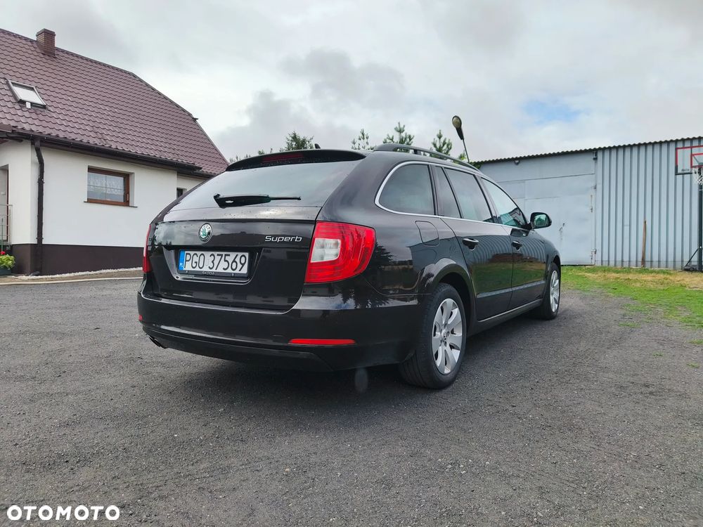 Skoda Superb 2.0 TDI PD Ambition - 3