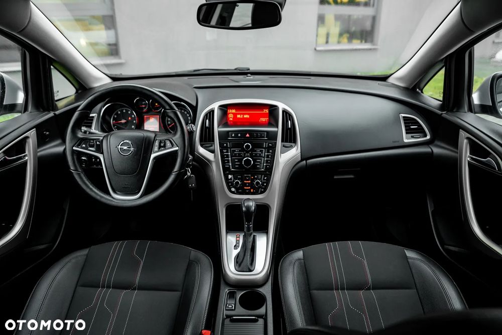 Opel Astra 1.4 Turbo Automatik - 27