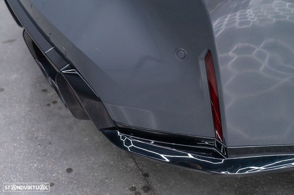 BMW M4 Competition xDrive - 37