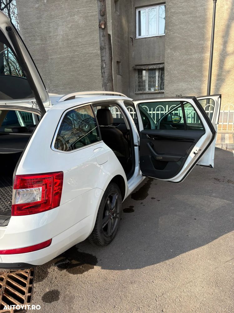 Skoda Octavia 2.0 TDI Laurin & Klement - 5