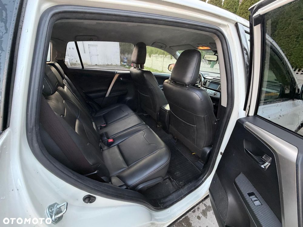 Toyota RAV4 - 15