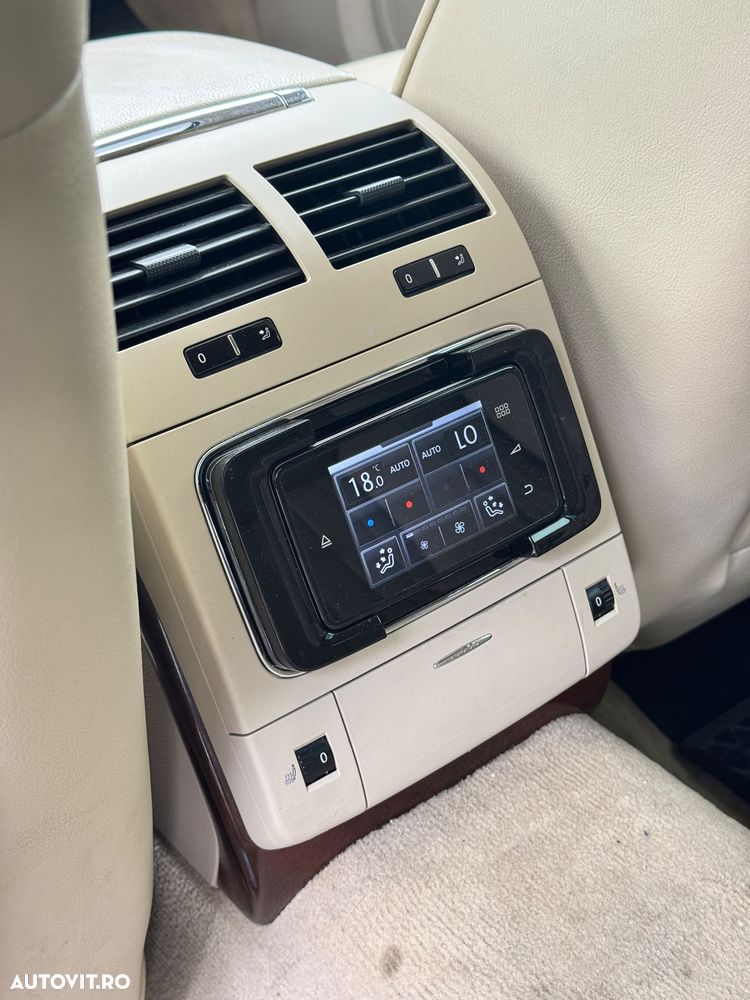 Volkswagen Phaeton - 14