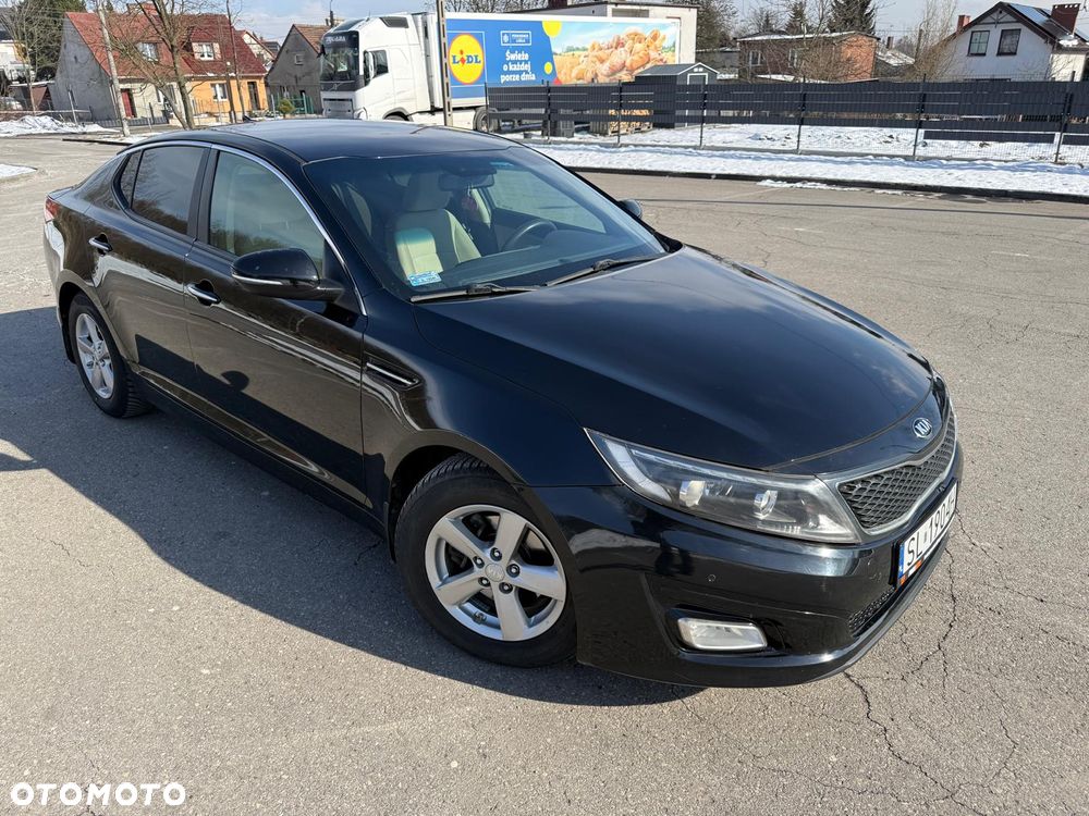 Kia Optima - 8