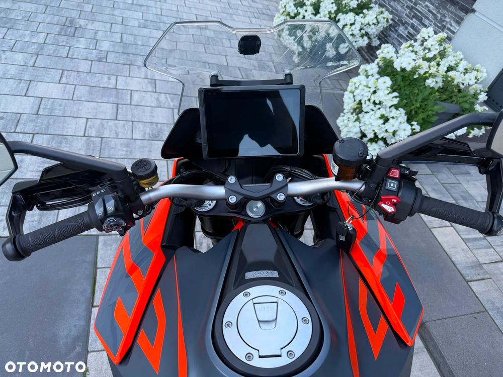 KTM Super Duke - 4