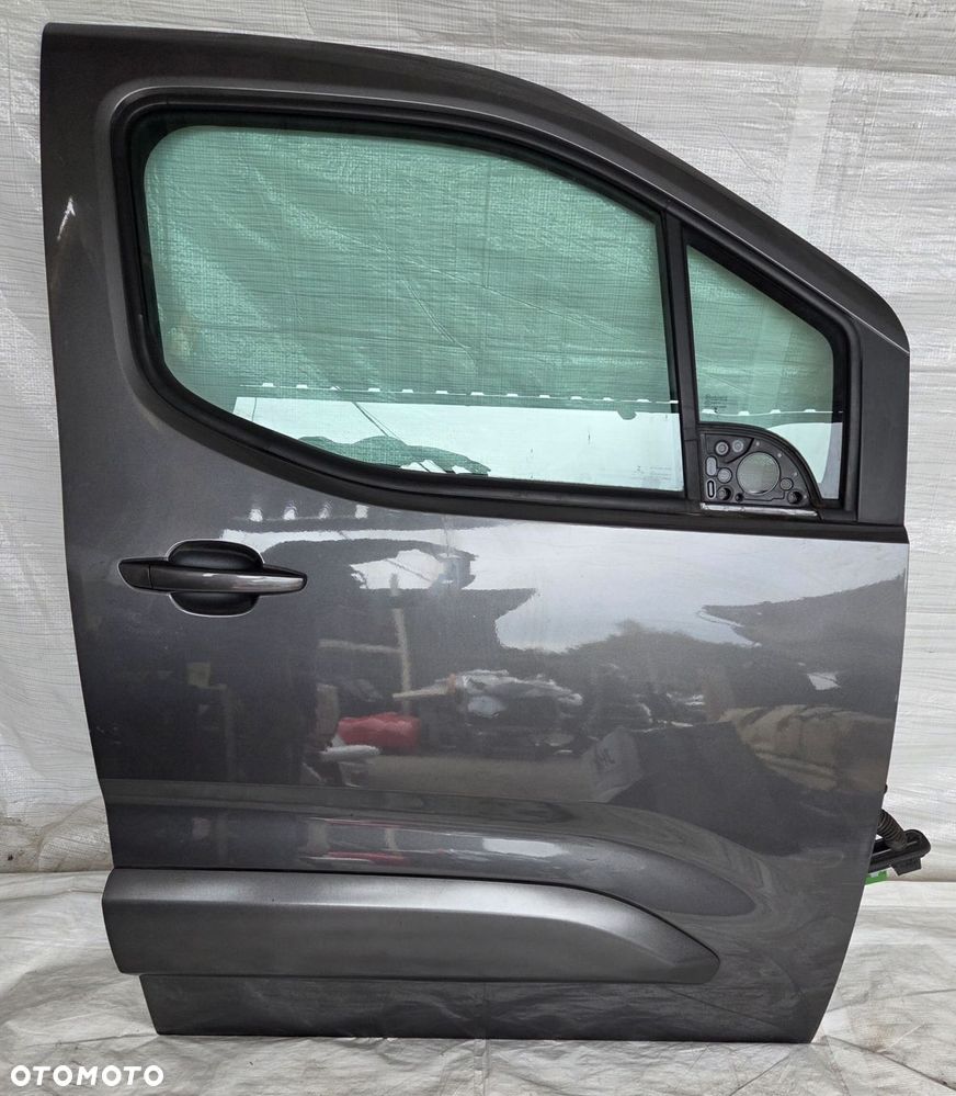 DRZWI PRZÓD PRAWE OPEL COMBO E KOD LAKIERU EVL 2018- KOMPLETNE - 1