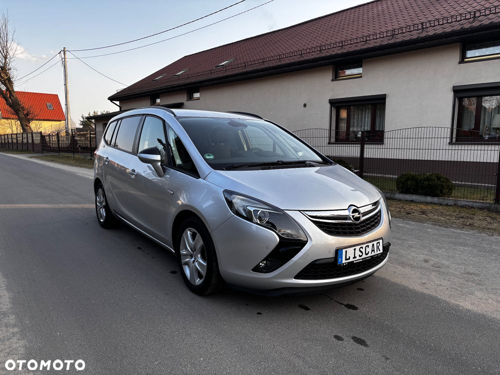 Opel Zafira - 1