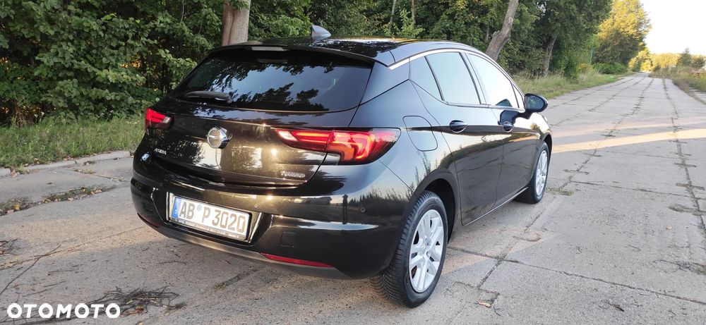 Opel Astra 1.4 Turbo Edition - 28