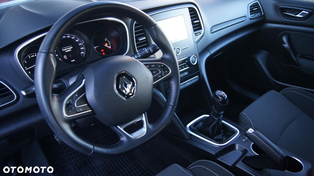 Renault Megane 1.2 Energy TCe Limited - 18