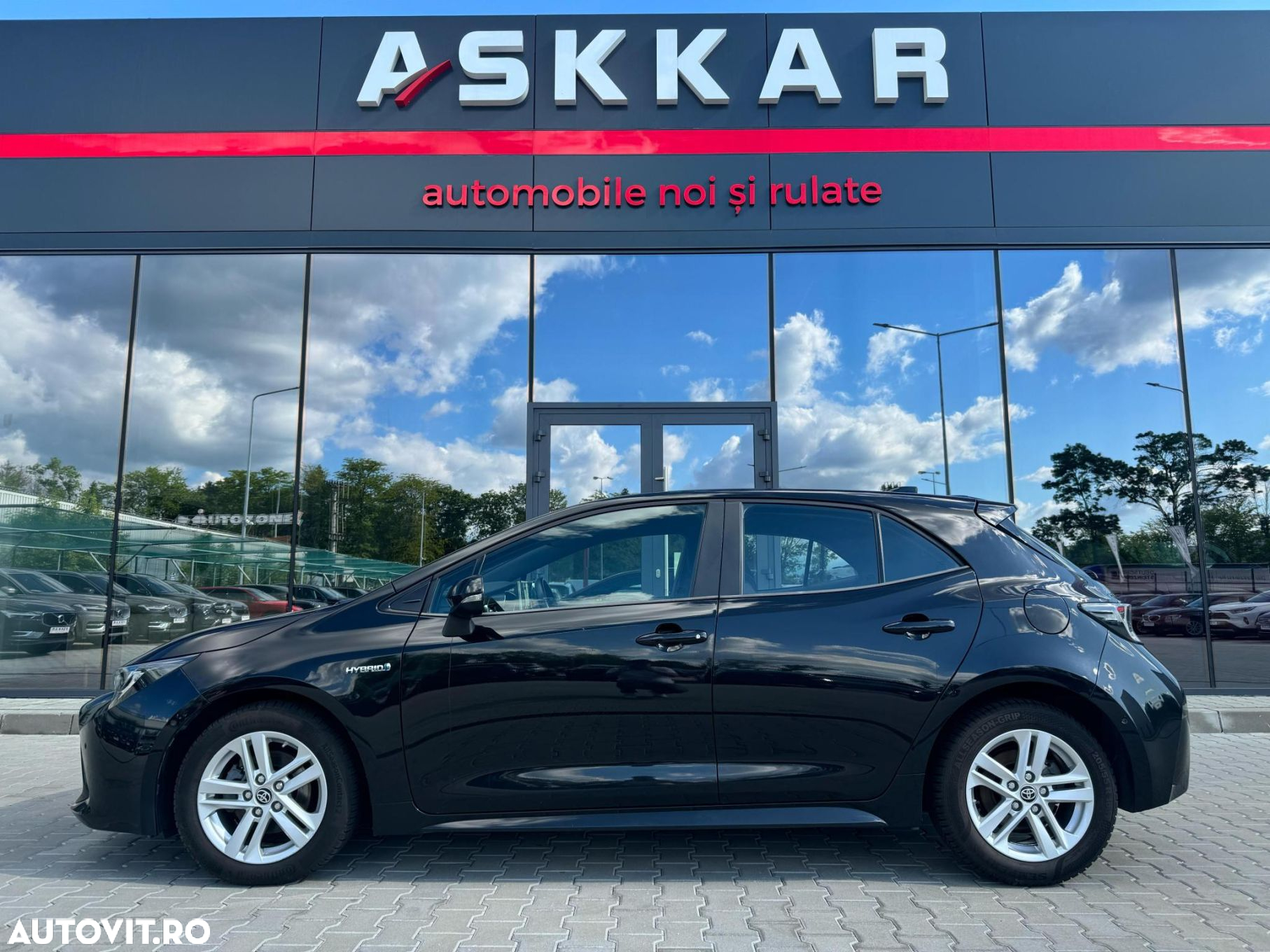 Toyota Corolla 1.8 HSD Dynamic - 9