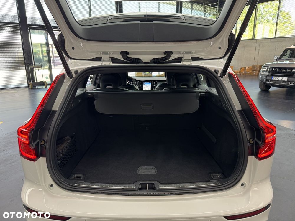 Volvo V60 D4 Inscription - 19