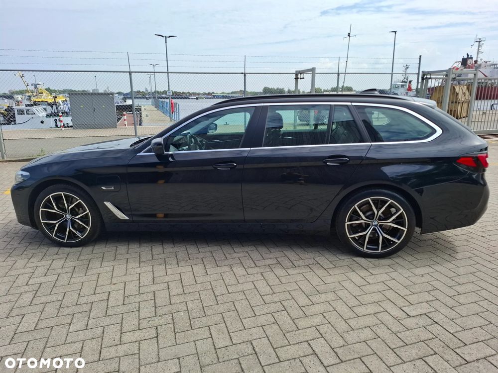 BMW Seria 5 530e Luxury Line sport - 8