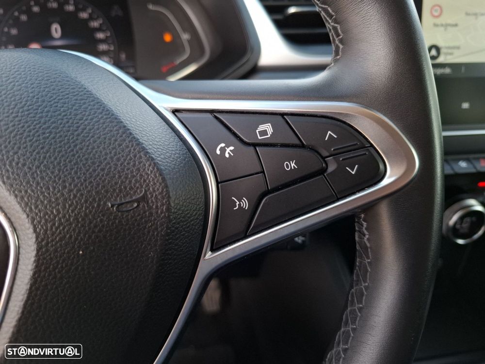 Renault Captur 1.0 TCe Techno - 17