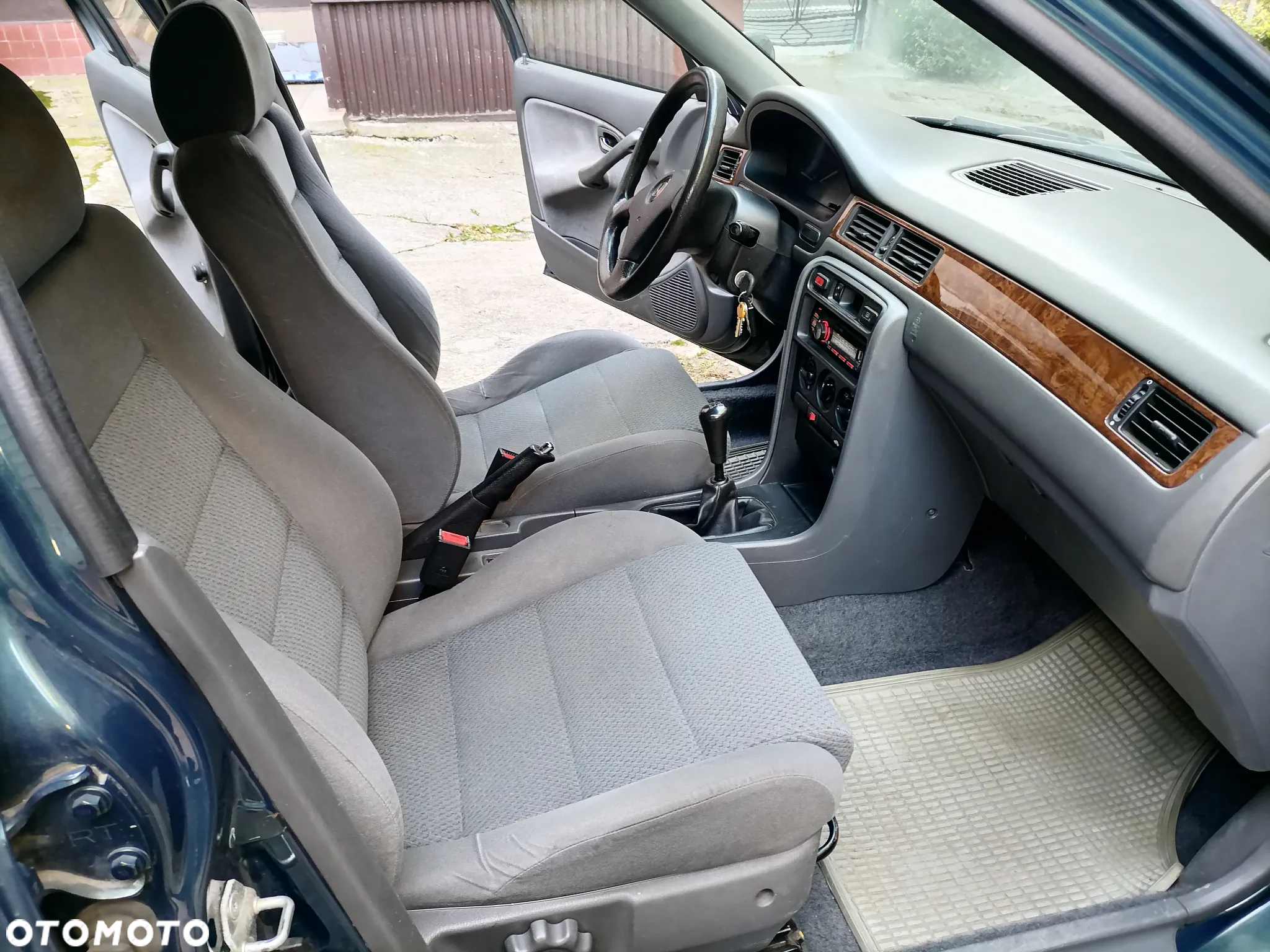 Honda Civic 1.4i - 13