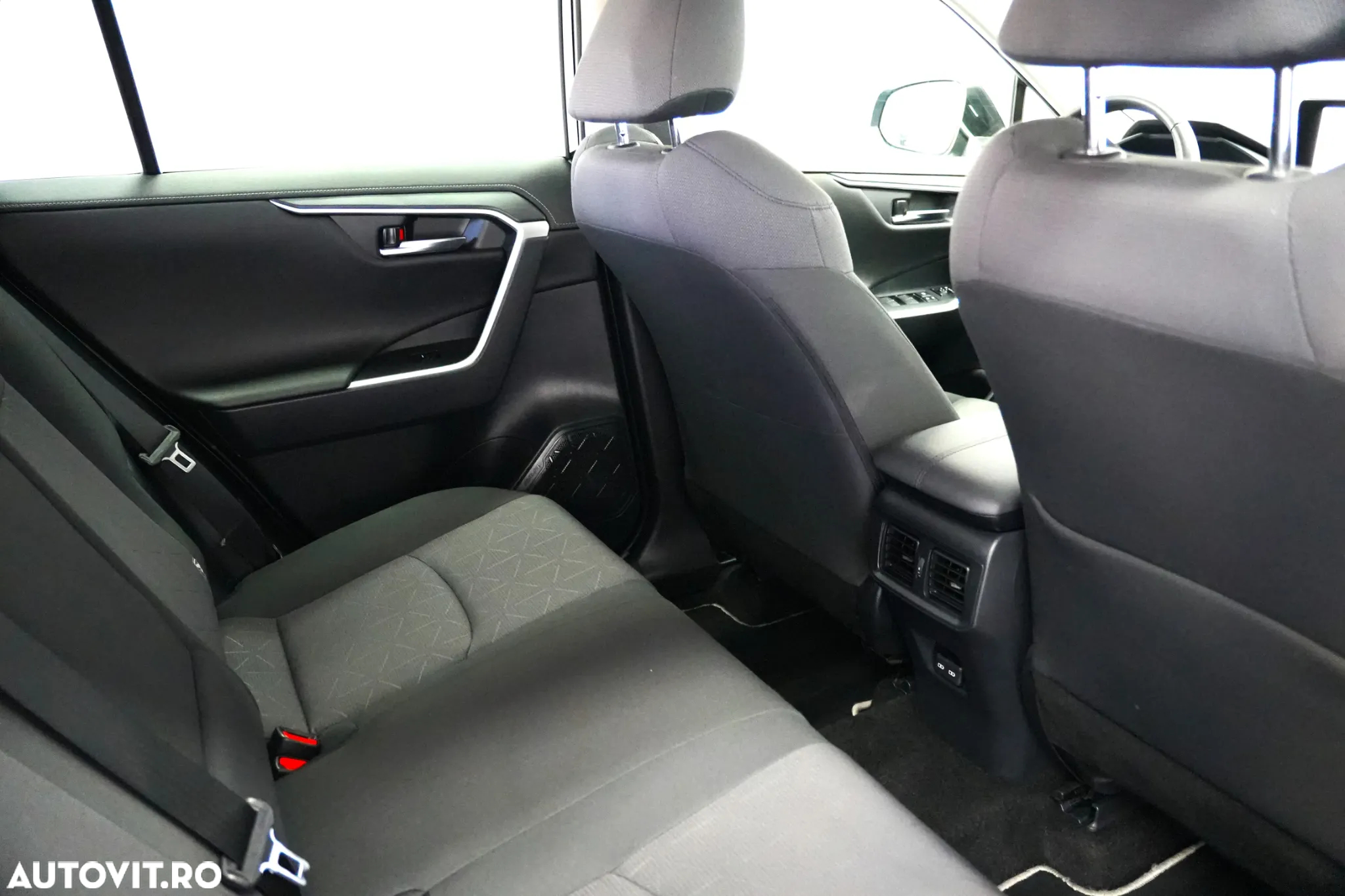 Toyota RAV4 2.5 Hybrid VVT-iE 4x4 Dynamic - 11