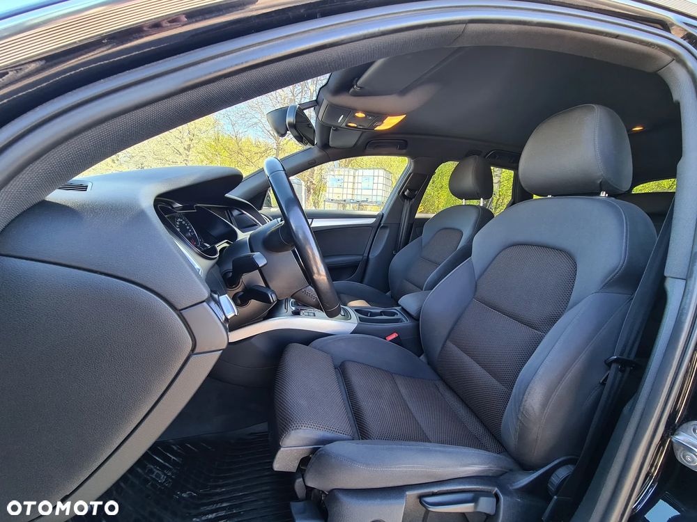 Audi A4 Allroad - 31