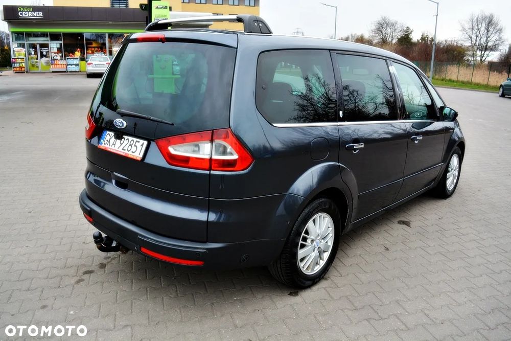 Ford Galaxy 2.0 Ghia - 15