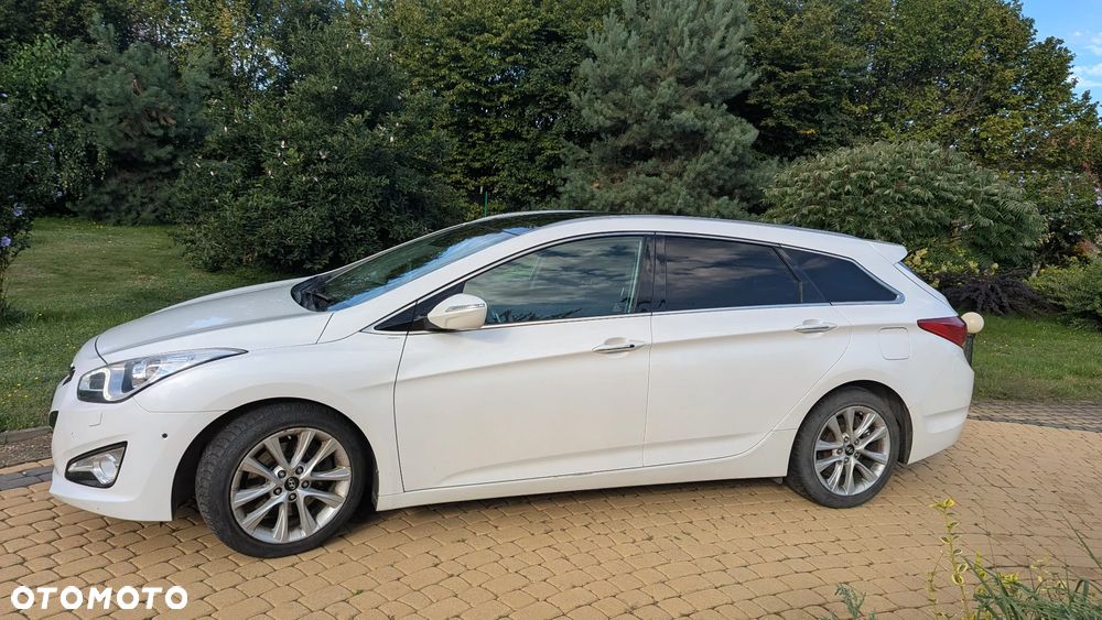 Hyundai i40 1.7 CRDi Comfort - 1